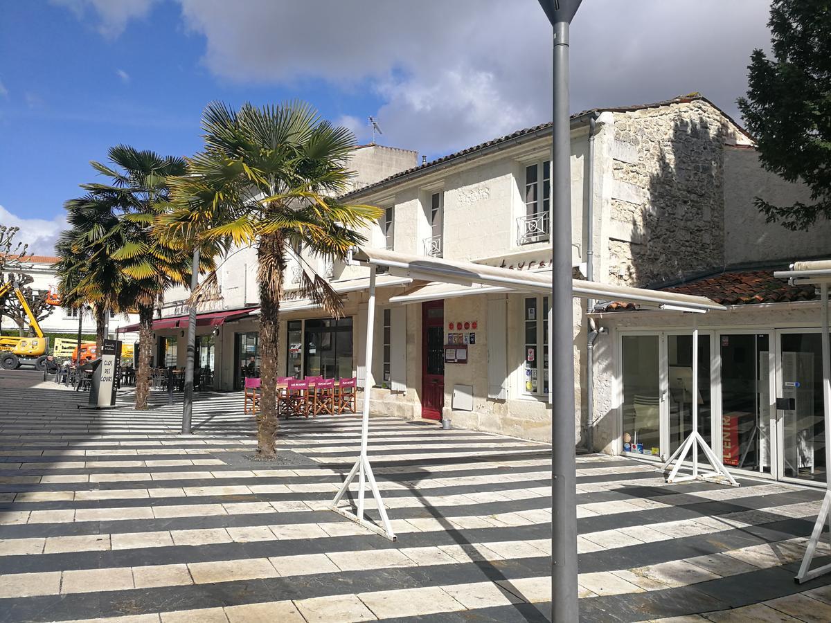 Un Jardin Sur Le Toit - Saintes Daire Dış mekan fotoğraf